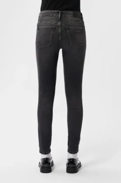 Teddy Smith Jean coupe 5 poches P-PEPPER SLIM BLACK USED BLACKUSED Outlet